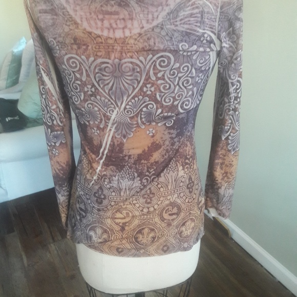 Top - Picture 4 of 6